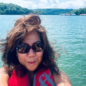 Meet your Posher, Rosanna